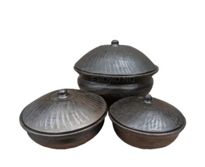 CLAY POT